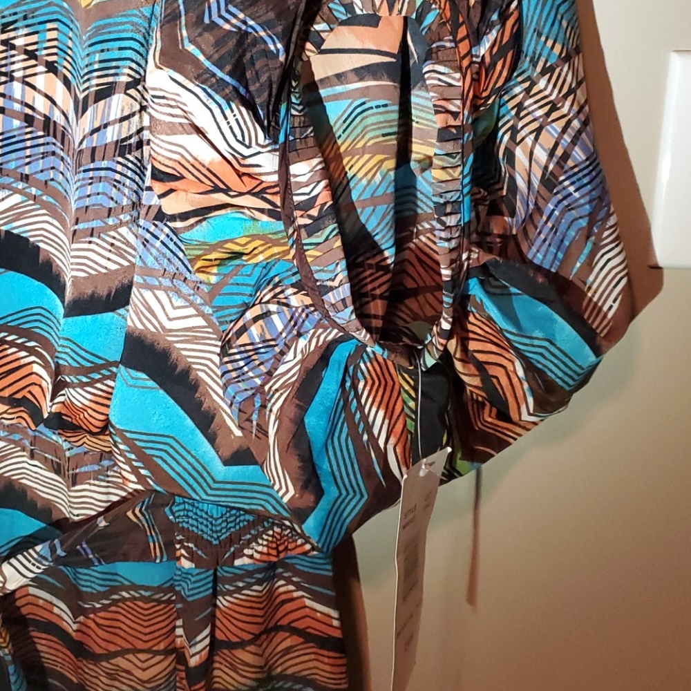 Dress - Picture 3 of 4